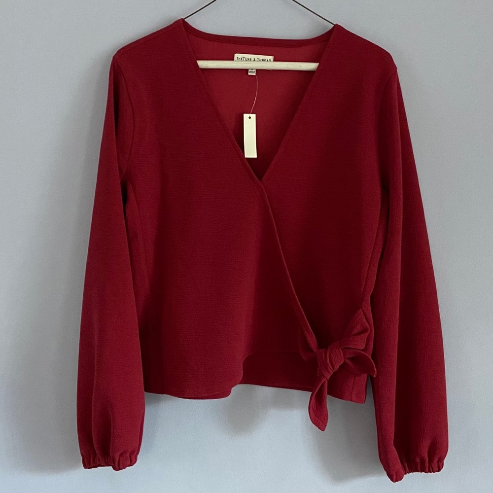 Madewell texture and thread berry crepe wrap top